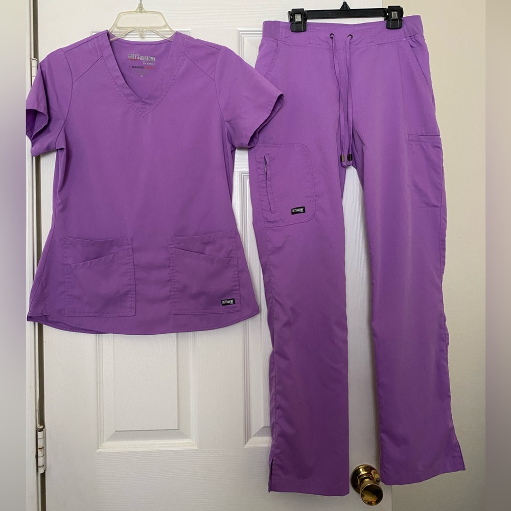 Grey’s Anatomy by Barco Scrub Set